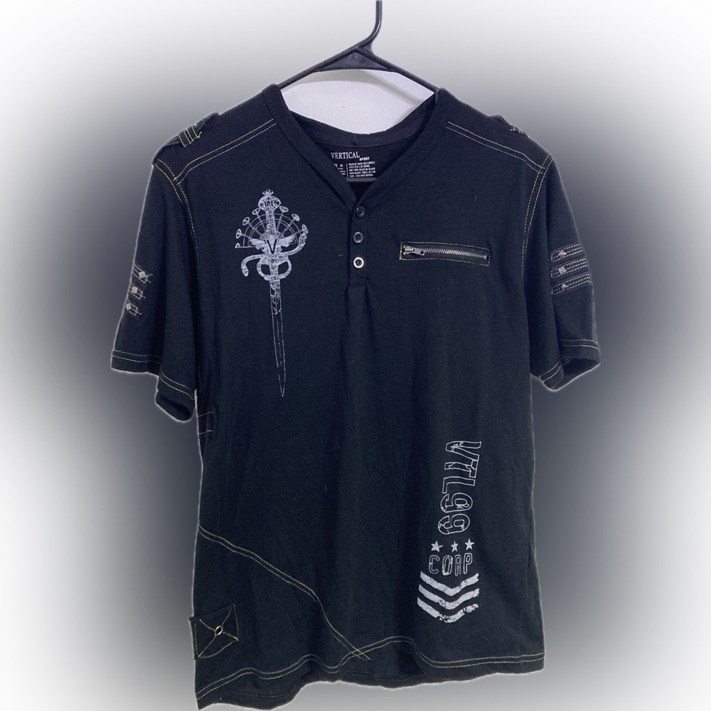 Vertical Sport - Men’s Tee Shirt - VtI99 Corp - Size Medium
